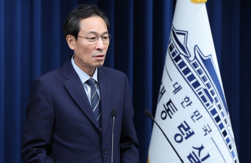 우상호 “윤 탄핵 뒤 임명 공공기관장 53명...<b>대통령</b>과 <b>임기</b> 맞춰야”