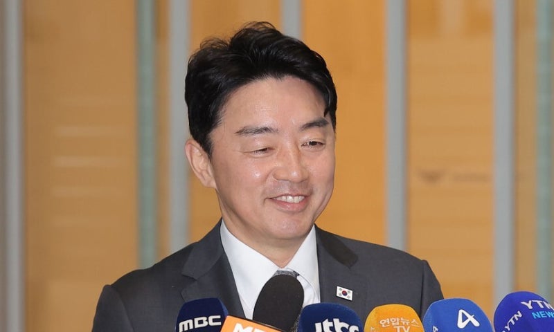 강훈식까지 ‘3실장’ 이례적 미국행…물밑 조율서 ‘난기류’ 불거졌나