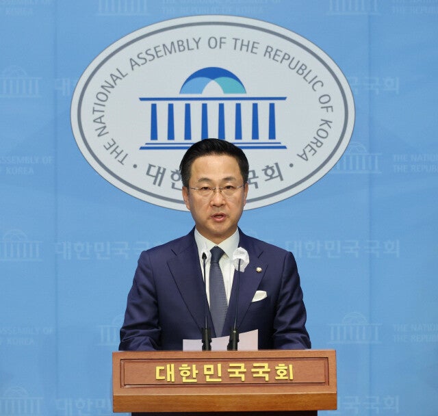 <b>내란 특검</b>, 민주 <b>박성준</b> 참고인 조사…“국힘 표결 방해 있었다고 봐”
