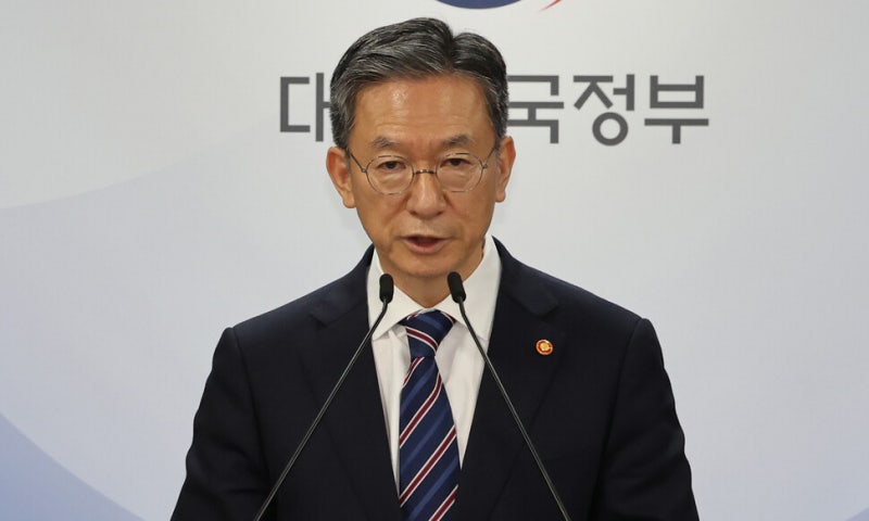 정성호 장관, 검찰개혁 놓고 “당에 입법 주도권” 몸 낮춰