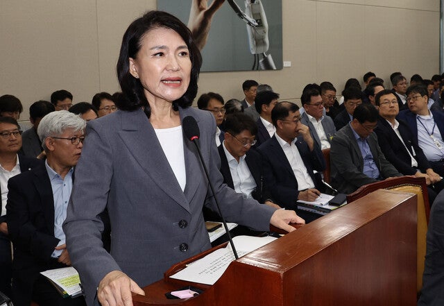 ‘한상혁 찍어내기’ 비판하더니…공수 바뀐 여권, ‘이진숙 면직 검토’