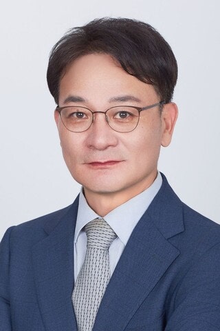 김성배 신임 국가안보전략연구원장 취임…48년만에 첫 내부 승진
