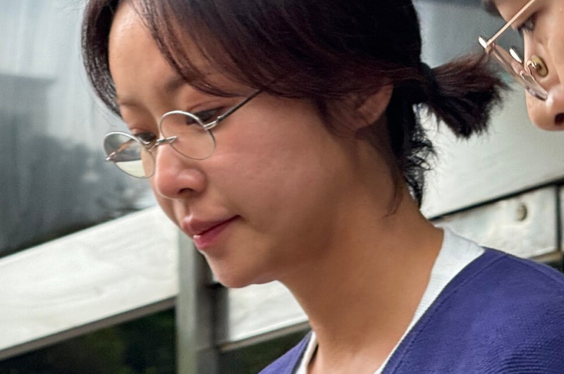 회삿돈 43억원 횡령 혐의 황정음, 1심서 집행유예