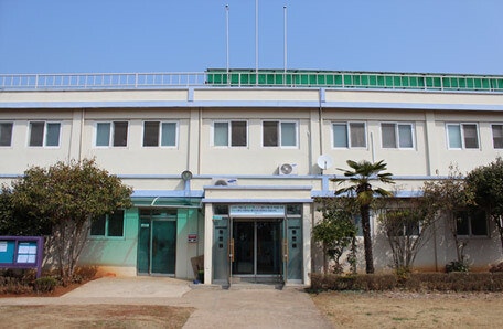 ‘인권침해 유죄’ 동명원 건재…15명은 지금까지 30년 이상 수용돼