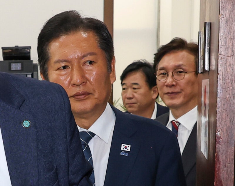 금융시장 6개월 혼란 우려…당정대, 정부조직법 막판 급선회