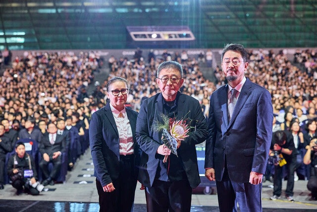 부산국제영화제 첫 경쟁부문 대상 장률 ‘루오무의 황혼’