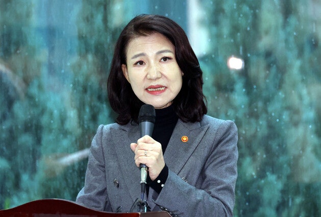 <b>이진숙</b> “방미통<b>위법</b>은 개딸 추석 선물…헌법 소원 낼 것”