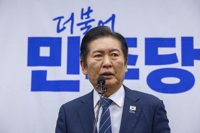 민주당, ‘내란 청산’만으로는 부족하다 [아침햇발]