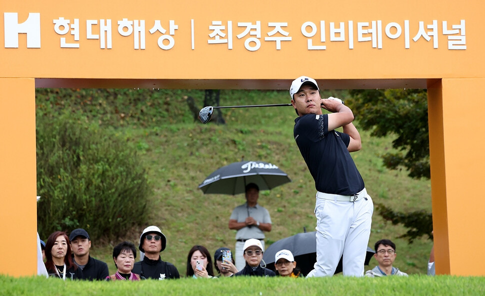 <b>전가람</b>, KPGA 현대해상 <b>최경주 인비테이셔널 우승</b>…시즌 첫 승·통산 4승
