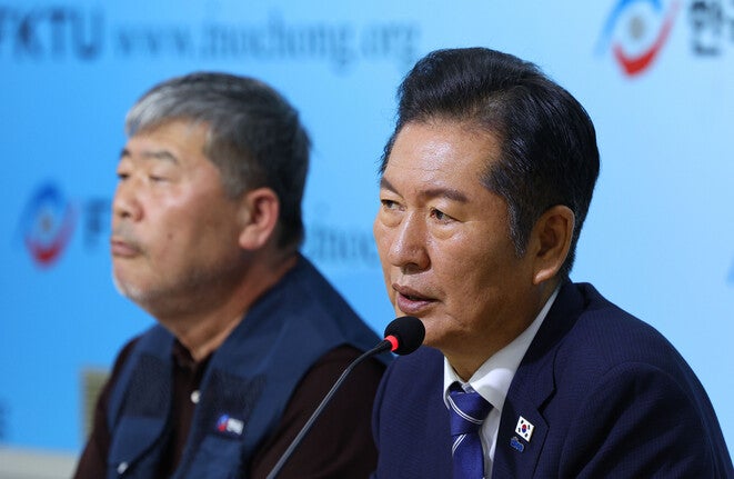 정청래, 한국노총 만나 “주4.5일제 단계적 도입…교원 <b>정치참여</b>법 추진...