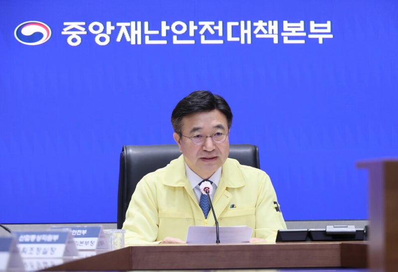 주민증 진위확인 <b>서비스</b> 재개…<b>금융</b>·통신 비대면 확인 가능