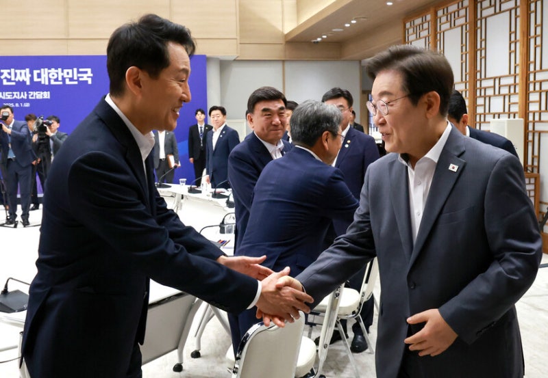 서울서 쉽지 않은 민주당…시장선거 후보군은 북적