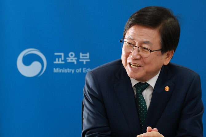 “하위 20% 학생 포기는 인권침해…고교학점제 안착시킬 것”