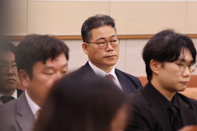 <b>백해룡</b>, <b>마약외압</b> 수사팀 파견 인사…“협의 없는 폭거” 반발