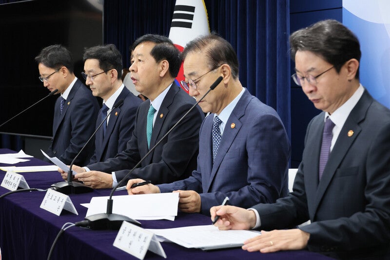 [사설] 벌써 세번째 초강력 부동산 대책, 세제·공급도 서둘러야