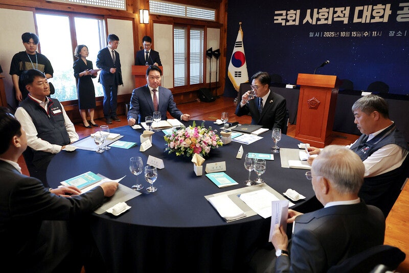 지연된 사회적 합의 ‘정년연장’ [아침햇발]