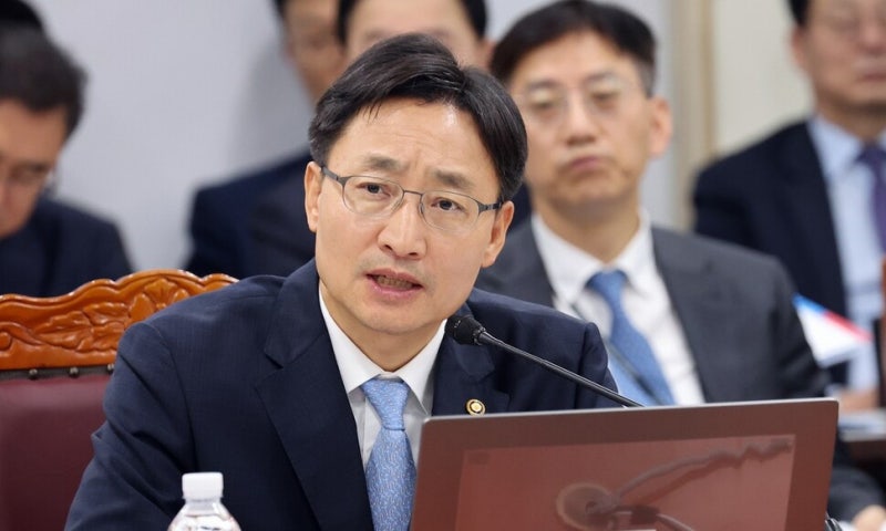 국세청장 “노태우 비자금 세무조사, 최태원·노소영 판결문 보고 대응”