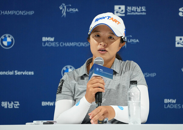 <b>김세영 BMW</b> 레이디스 <b>챔피언십</b> 첫날 10언더파 선두…김효주 9언더파 추격