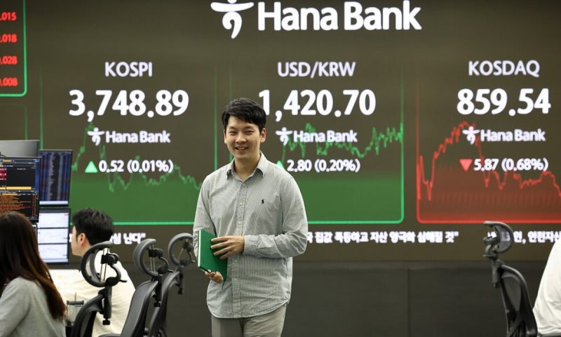 6월 이후 코스피 39% 올랐는데 코스닥 종목은 절반이 하락…왜?