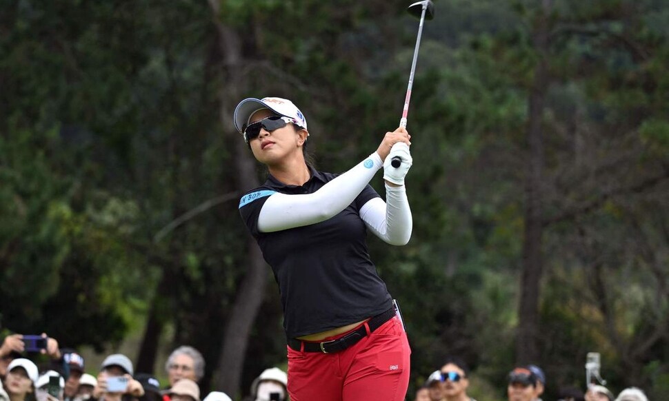 ‘<b>빨간 바지</b>의 마법사’ <b>김세영</b>, 5년 만에 LPGA 투어 <b>우승</b>