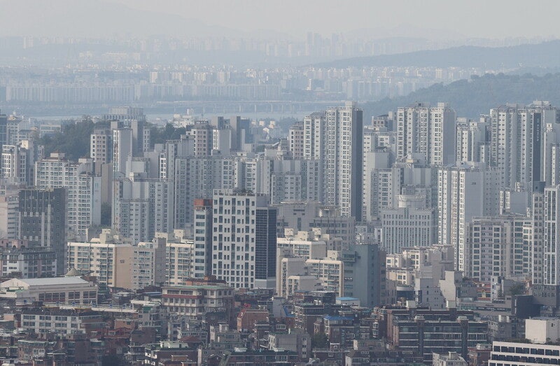 [사설] ‘보유세 강화’ 원칙 분명히 세우고 로드맵 마련해야