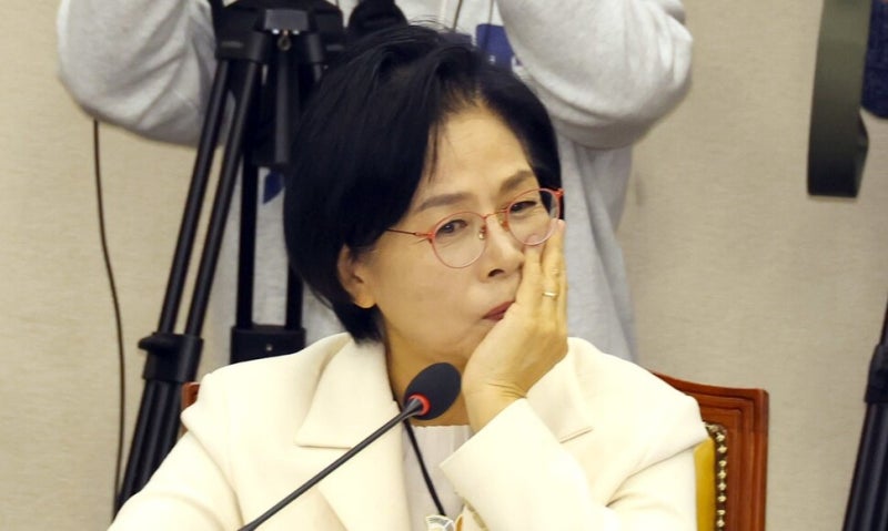 [단독] 또 드러난 최민희 갑질…‘피감기관 방심위’에 비판 보도 차단 문의