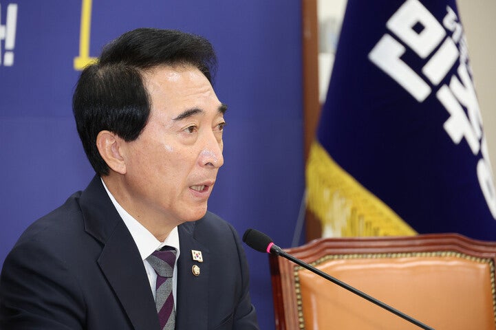 민주 “재판중지법 이달 중 처리”…국힘 “이 대통령 재판 재개돼야”