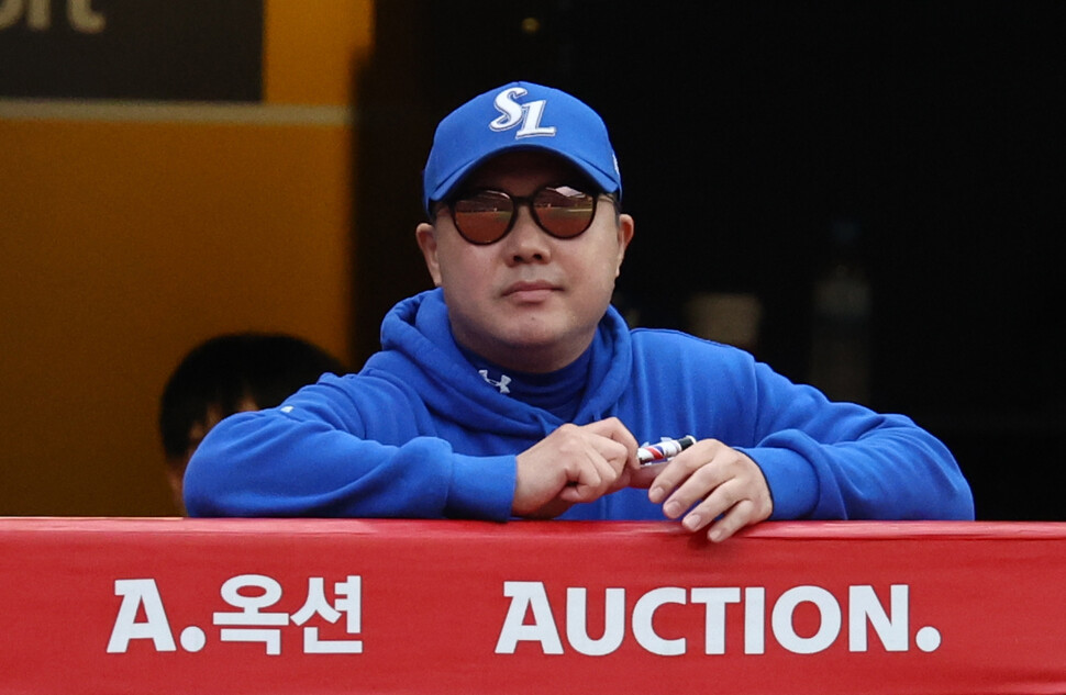 박진만 삼성 감독 2+1년 23억 재계약…“우승으로 보답”