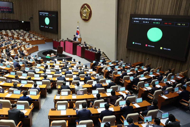 불붙은 예산정국…민주 “확장재정은 투자” 국힘 “선거용 현금 살포”