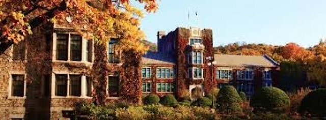연세대 뒤집은 <b>챗GPT</b> ‘<b>집단 커닝</b>’…“자수 안 하면 유기정학”