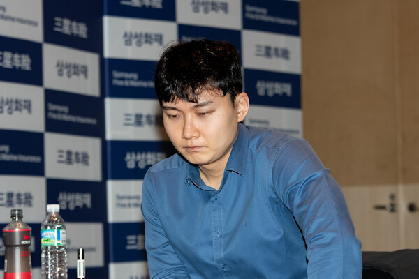박정환·김지석·강동윤 안방에서 기세…<b>삼성화재배 8강 진출</b>