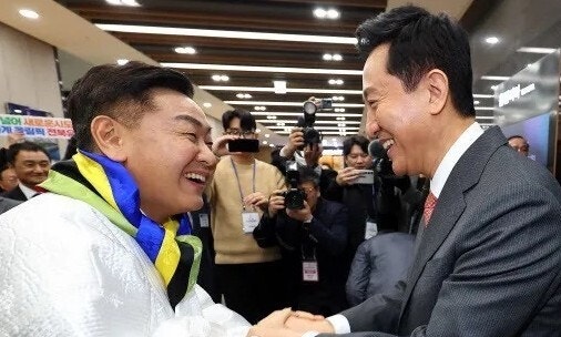 전주<b>올림픽</b>, ‘지역’ 개최 강조하더니...“<b>유치</b>하면 육상은 서울서 열...