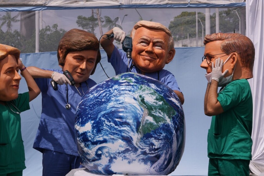 20일(현지시각) 브라질 벨렝에서 열리고 있는 제30차 유엔 기후변화협약 당사국총회(COP30)에서 하비에르 밀레이 아르헨티나 대통령(중앙 왼쪽)과 도널드 트럼프 미국 대통령(중앙