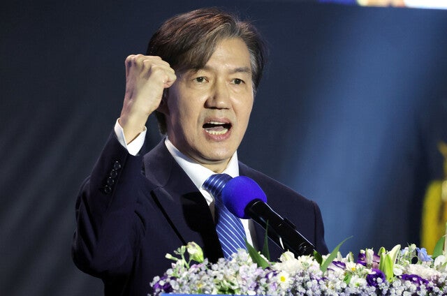 돌아온 조국 “1% 가능성만 있어도 지방정치 혁신 교두보 만들 것”