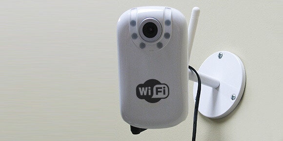 IP카메라 12만대 해킹…가정집 영상 불법 판매 4명 검거