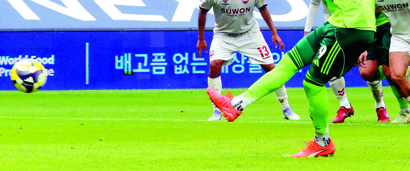 부천 승격, 울산 추락, 오심 <b>논란</b>…2025 K리그 예‘축’불허였다