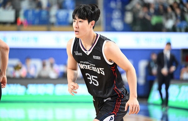 양동근 감독의 뚝심 통했다…신인 최강민·김건하로 모비스 <b>7연패 탈출</b>