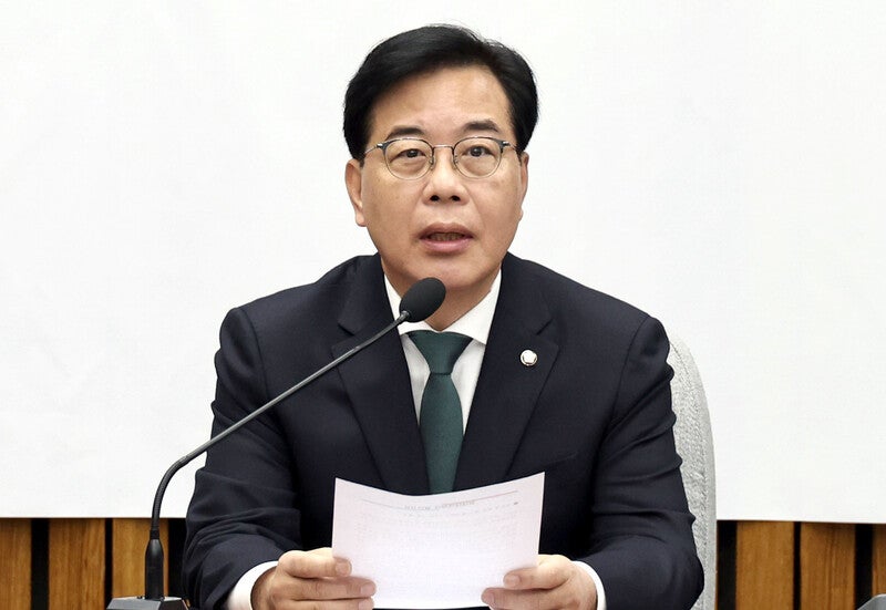 송언석 “<b>통일교</b>·민중기 <b>특검</b>법 곧 발의…개혁신당과 협의”