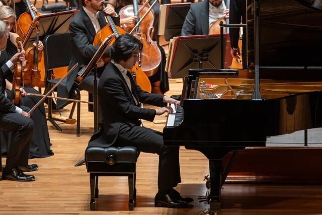 임윤찬 무대 ‘역대급 관크’에 관객들 화났다…공동성명에 집단소송 제안