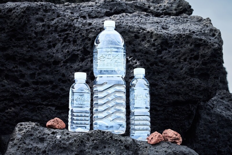 한라산 빗물, 31년 걸쳐 삼다수 된다…화산암층이 ‘천연 필터’