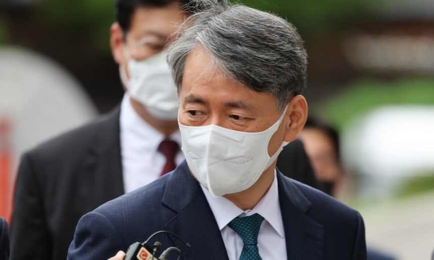 조지호 경찰청장이 지난 9월9일 오후 서울 종로구 헌법재판소에서 열린 자신의 탄핵심판 첫 변론기일에 출석하고 있다.김영원 기자 