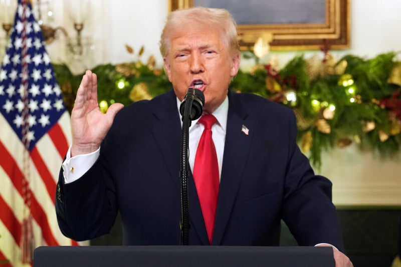 트럼프, 민생고 비판에 “민주당이 망친 나라 바로잡고 있어”