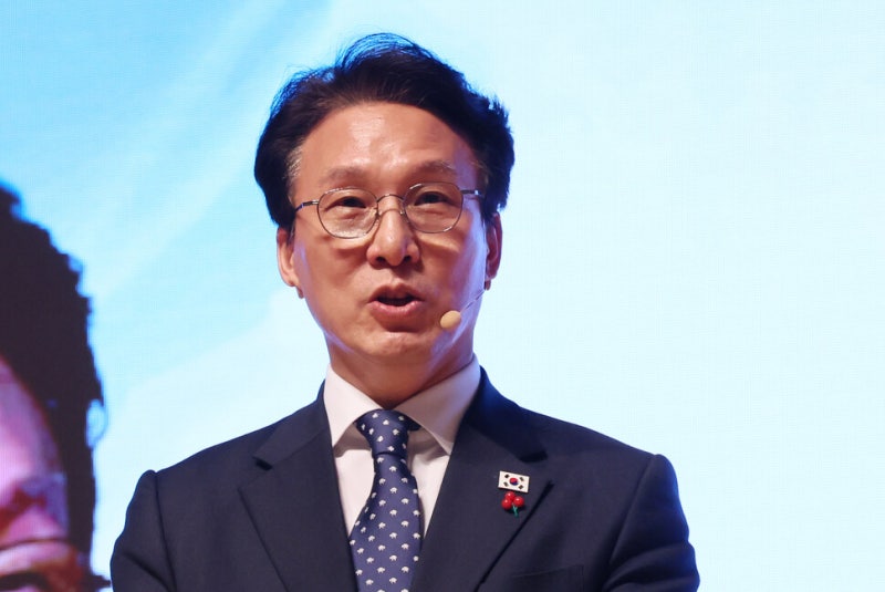 <b>김민석</b> “<b>이재명 정부</b> ‘5년 길다’ 하시더니, 요샌 짧다는 분들 있어”