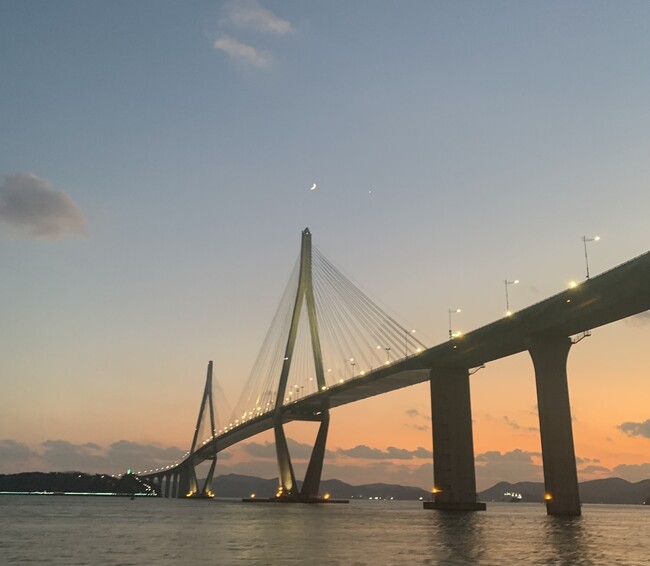 도하씨는 퇴근할 때 보는 노을을 사랑한다.본인 제공