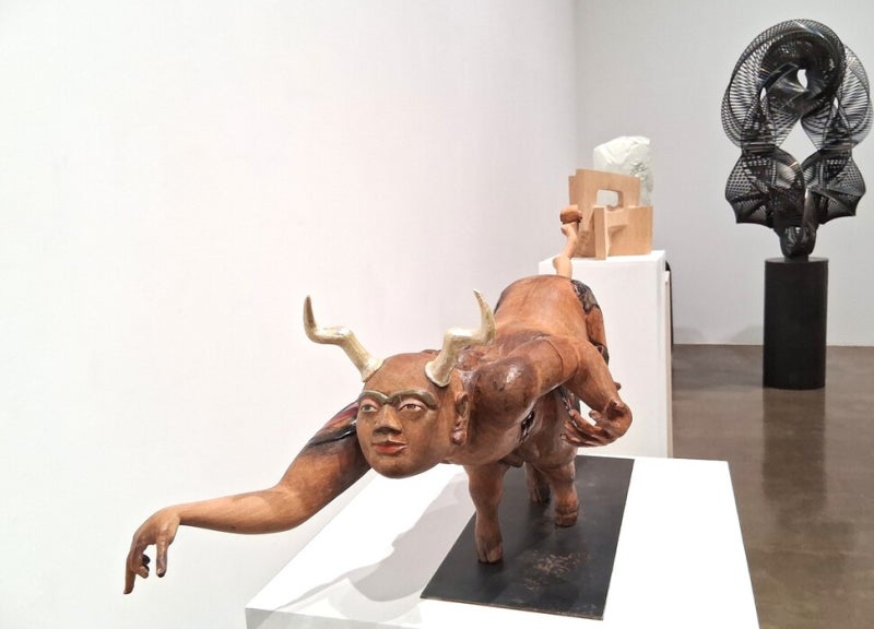 한국·일본 조각가 37명, ‘이음새’ 주제로 작품마당   활짝