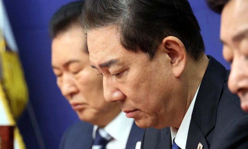 김병기 더불어민주당 원내대표가 24일 국회에서 열린 최고위원회의에 참석해 있다.김경호 선임기자 