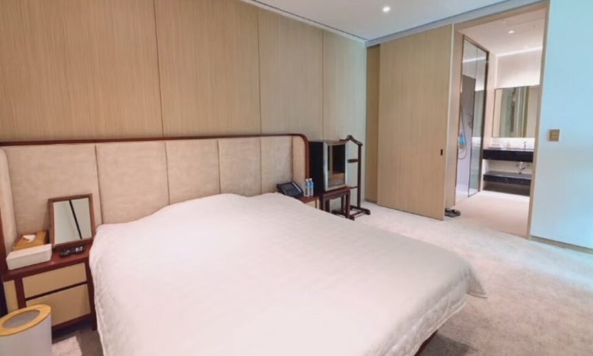 윤석열 전 대통령 재임 시절 서울 용산 대통령 집무실 안에 설치된 침실의 모습.강훈식 대통령 비서실장 제공