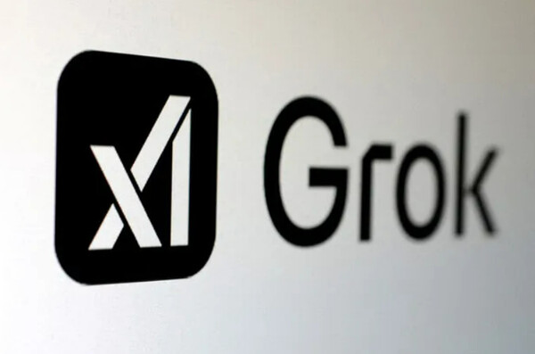 일론 머스크 테슬라 최고경영자가 설립한 인공지능 기업 엑스에이아이(xAI)가 개발한 인공지능 챗봇‘그록’(Grok) 로고.로이터 연합뉴스