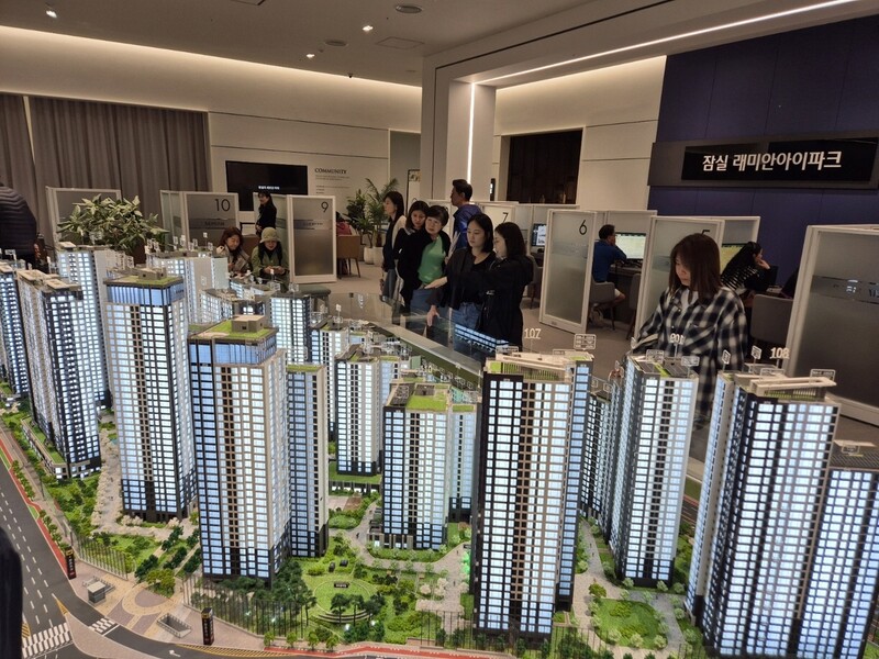 지난해 공급된 서울‘잠실래미안아이파크’본보기집.삼성물산 건설부문 제공