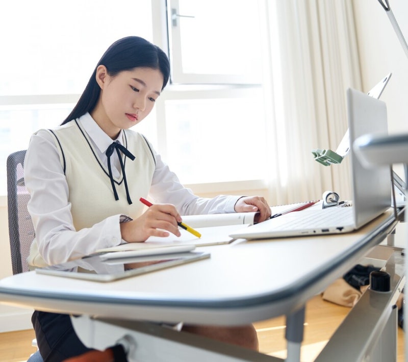 ‘벼락치기’는 그만…고등학교 입학 전 해야 할 공부 습관 만들기